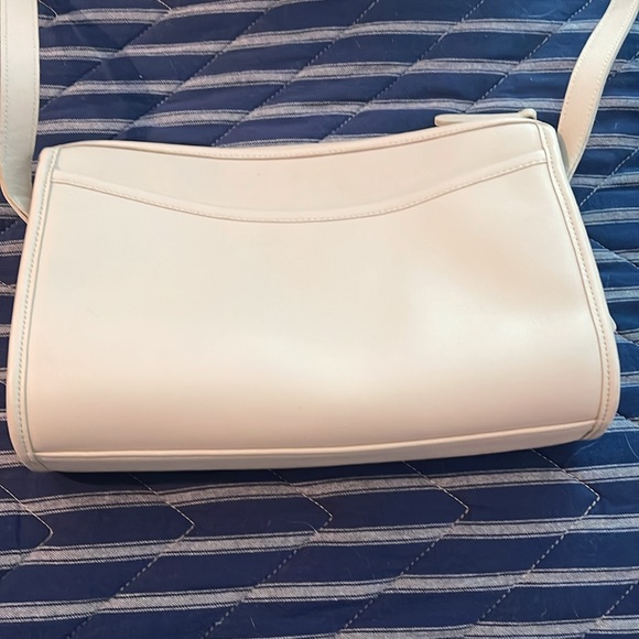 Vintage Coach Worth Bag, brand new with box. Bone colored leather - Picture 3 of 8